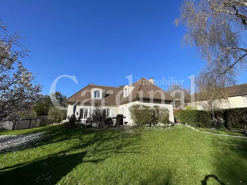 Maison, 170 m²