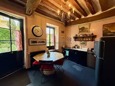 Maison, 250 m²
