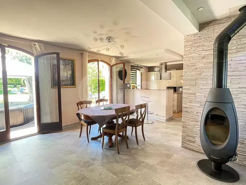 Maison, 150 m²