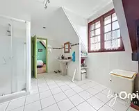 Maison, 319 m²