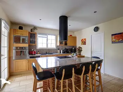 Maison, 167 m²