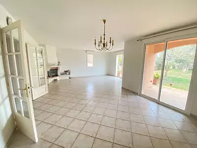 Maison, 145 m²