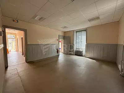 Maison, 1 142,1 m²