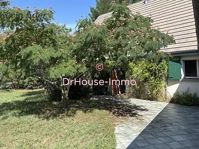Maison, 230 m²