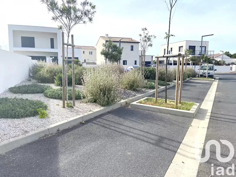 Terrain, 468 m²