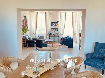Maison, 380 m²