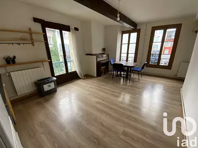 Immeuble, 130 m²