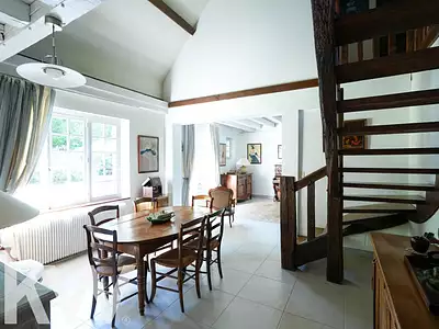 Maison, 295 m²
