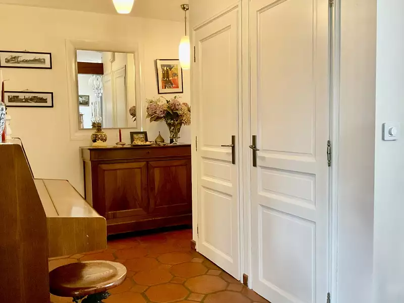 Maison, 168 m²