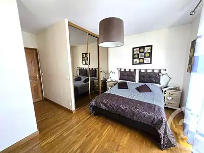 Maison, 208 m²