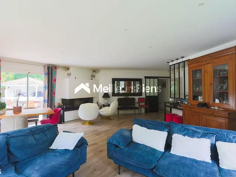 Maison, 153 m²