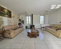 Maison, 245 m²