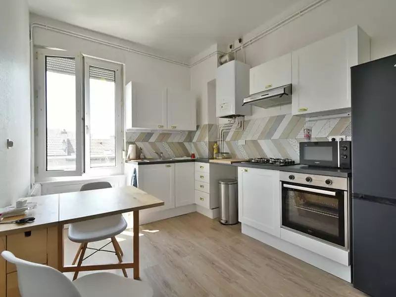 Immeuble, 130 m²
