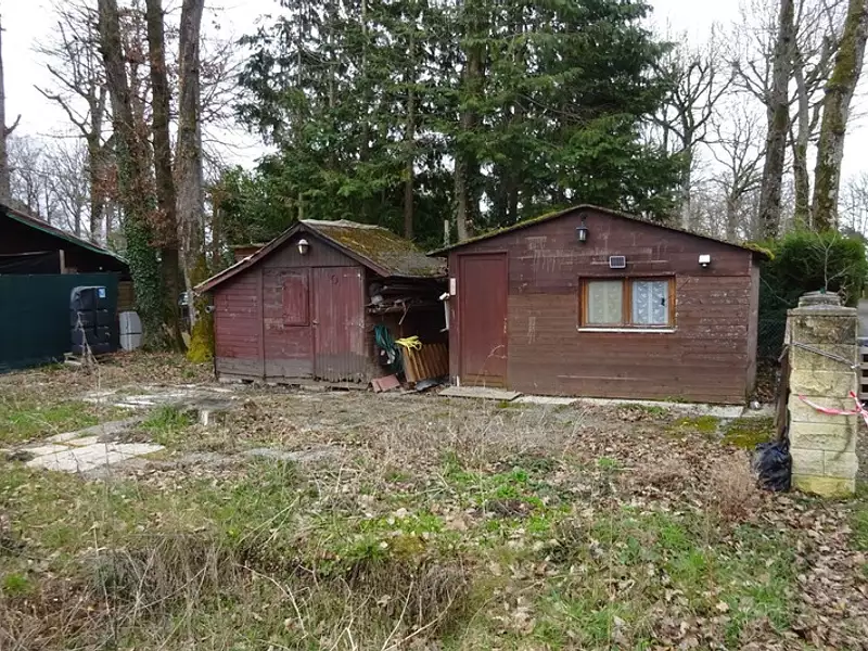Terrain, 252 m²
