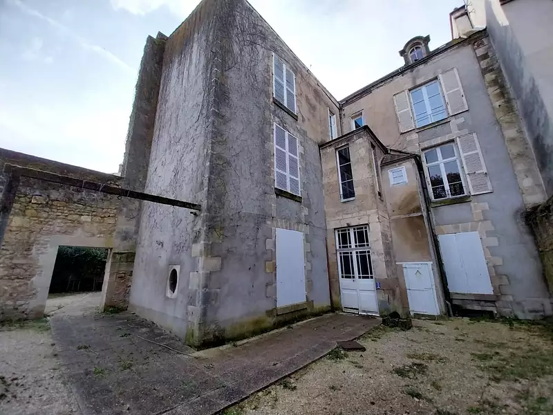 Maison, 270 m²
