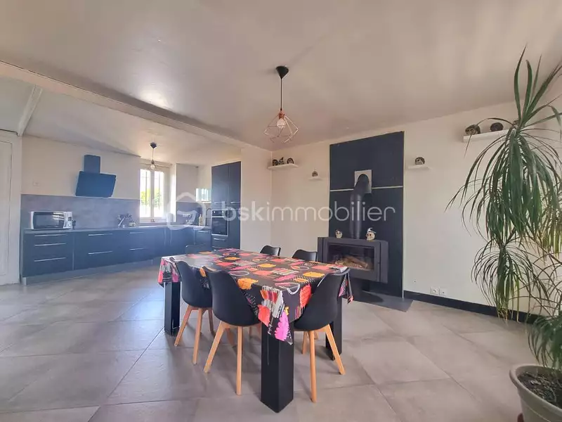 Maison, 105 m²