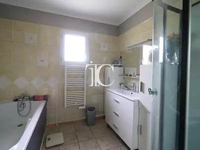 Maison, 115 m²