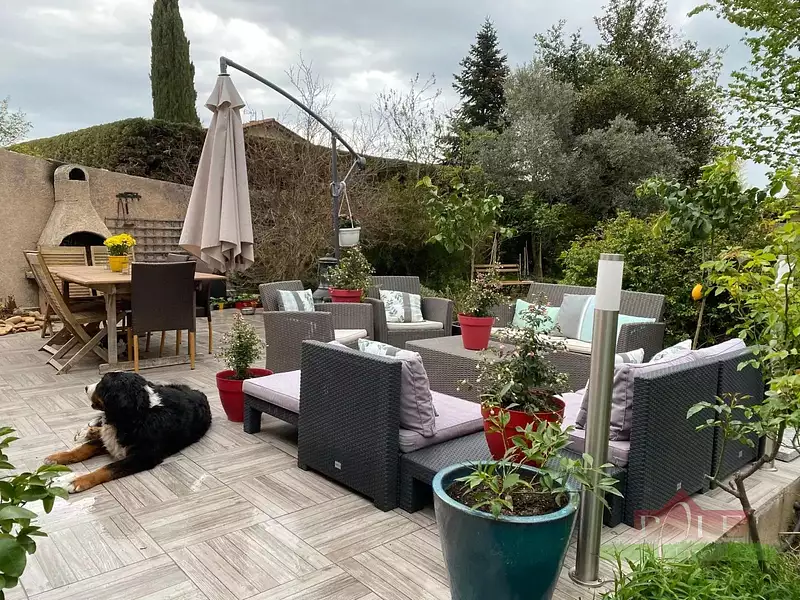 Maison, 221 m²