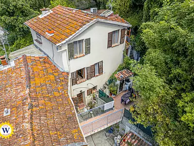 Immeuble, 104,19 m²