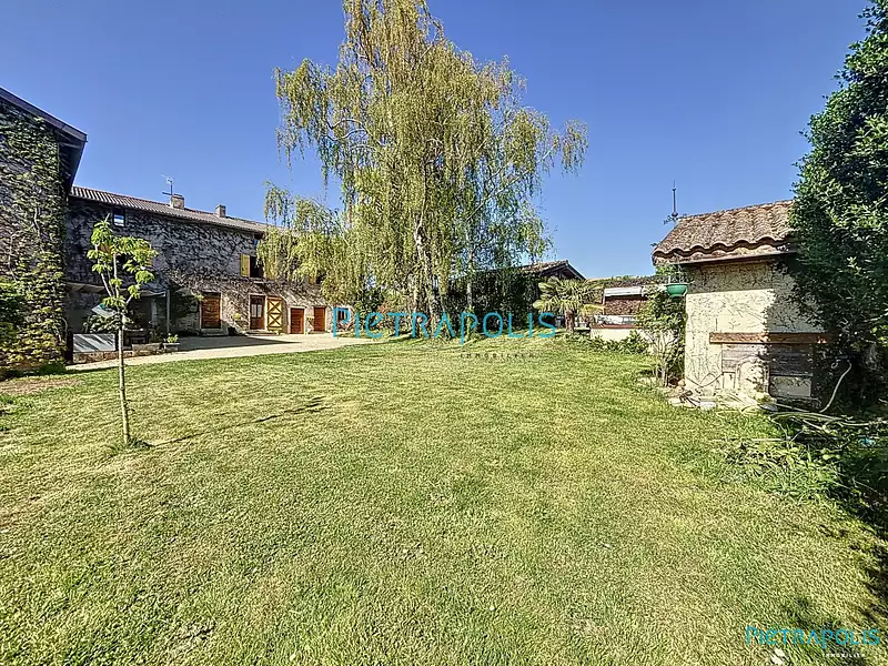 Maison, 225 m²