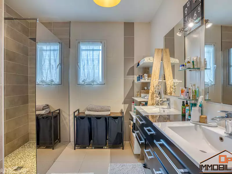 Maison, 110 m²