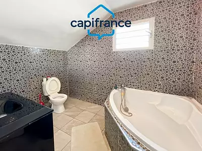 Maison, 87 m²