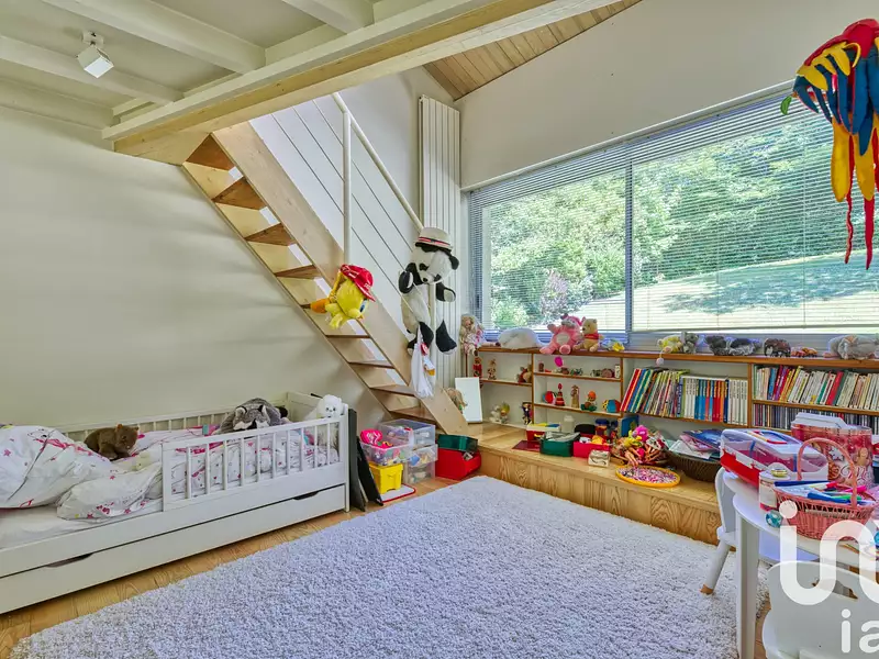 Maison, 220 m²