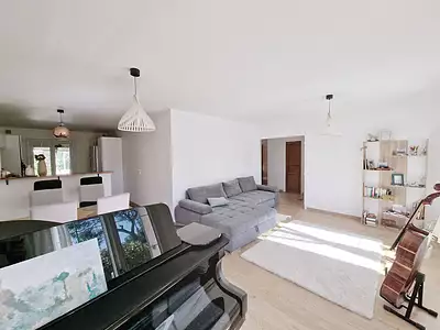 Maison, 121,9 m²