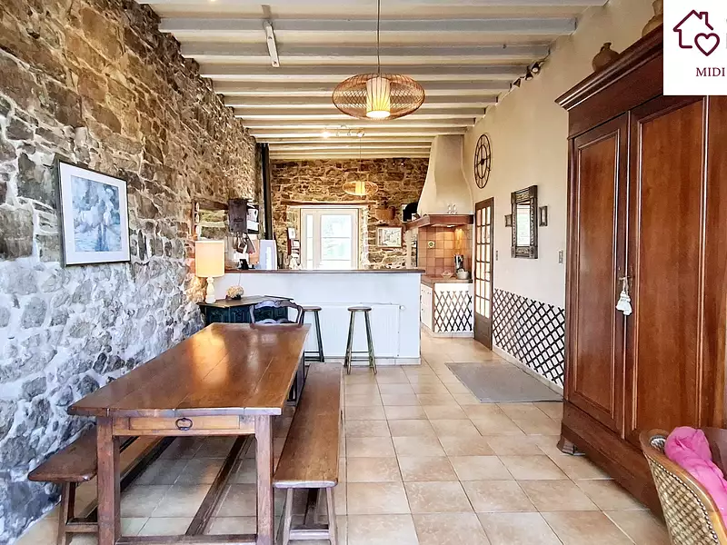 Maison, 288 m²