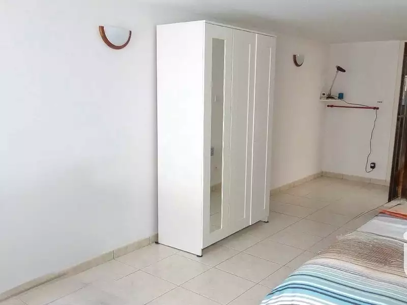 Immeuble, 300 m²