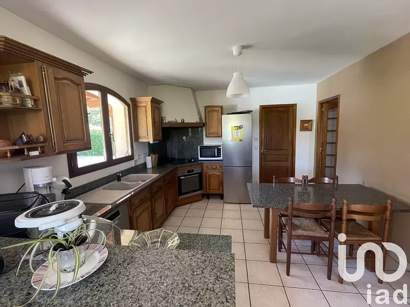 Maison, 163 m²