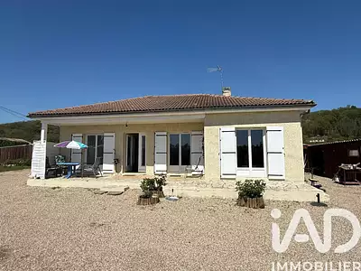 Maison, 99 m²