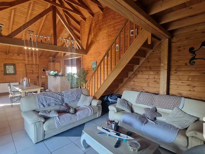 Maison, 114 m²
