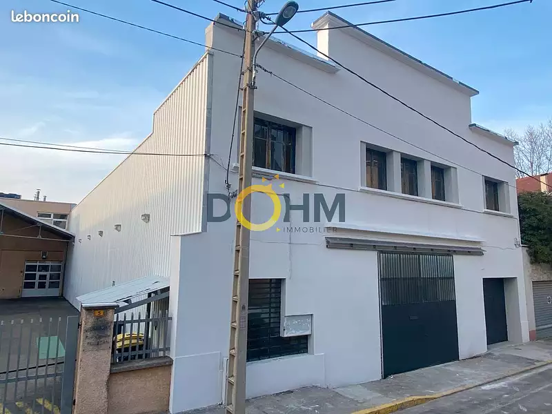 Divers, 850 m²