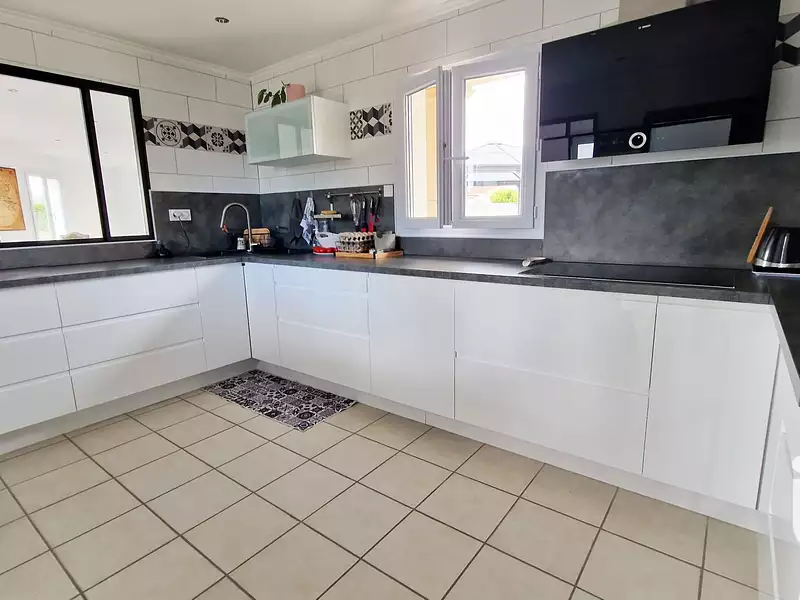 Maison, 145 m²