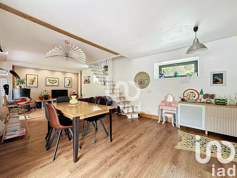 Maison, 153 m²