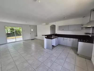 Maison, 75 m²
