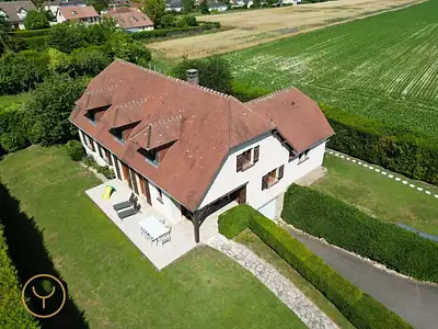 Maison, 240 m²