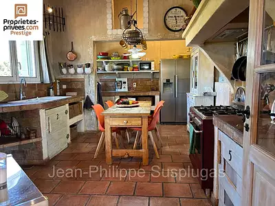 Maison, 190 m²