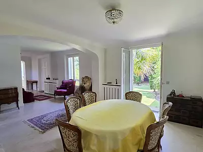 Maison, 310 m²