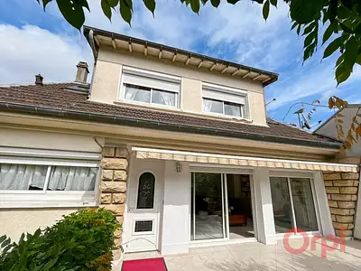 Maison, 124 m²
