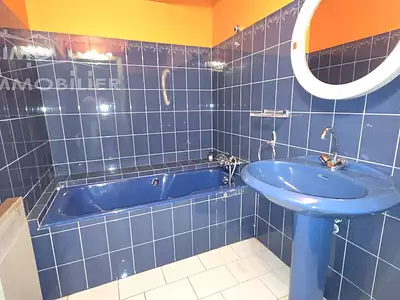 Maison, 259,71 m²