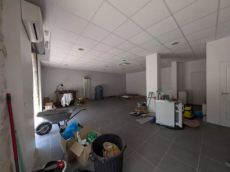Immeuble, 161 m²