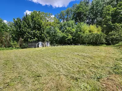 Terrain, 575 m²