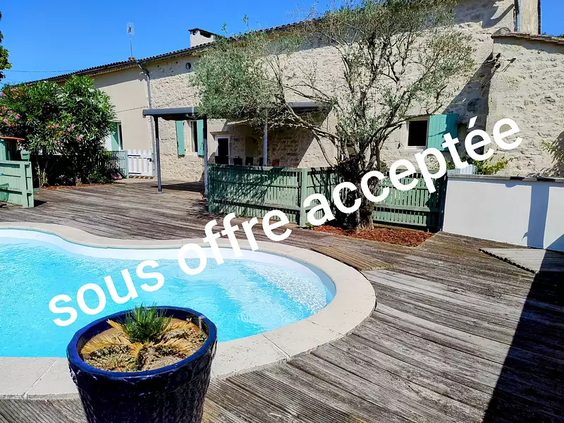 Maison, 223,83 m²