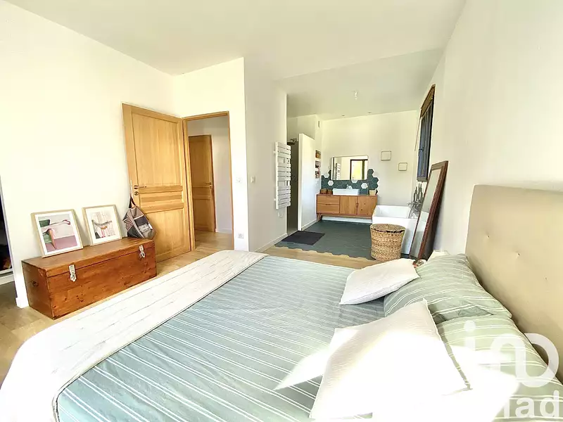 Maison, 185 m²