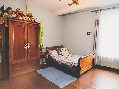 Maison, 240 m²