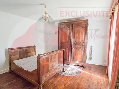 Maison, 325 m²