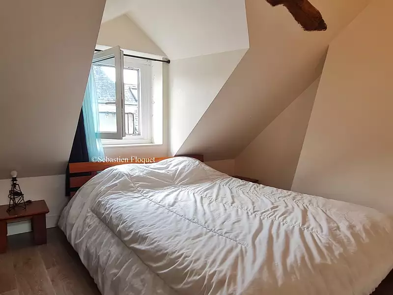 Immeuble, 140 m²