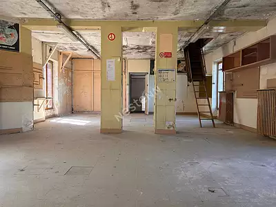 Maison, 783,76 m²